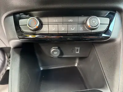 Opel Corsa 1.2 MHEV GS-Line 2025 — Hybride mild, nouvelle génération, garantie constructeur — Thumbnail 16