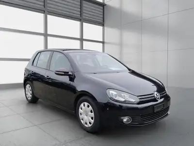 VW Golf 1.6 TDI BlueMotion — Diesel économe, entretien fraîchement effectué — rear view