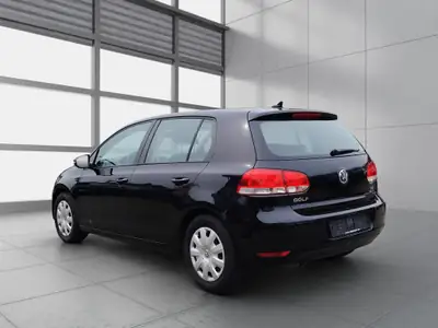 VW Golf 1.6 TDI BlueMotion — Diesel économe, entretien fraîchement effectué — dashboard