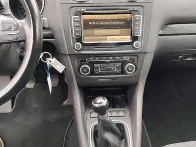 VW Golf 1.6 TDI BlueMotion — Diesel économe, entretien fraîchement effectué — Thumbnail 10