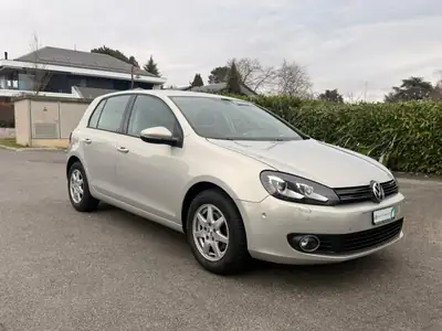 VW Golf 1.2 TSI Trendline — Compacte économe, boîte DSG, 118000 km — Miniature 9