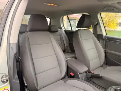 VW Golf 1.2 TSI Trendline — Compacte économe, boîte DSG, 118000 km — Miniature 20