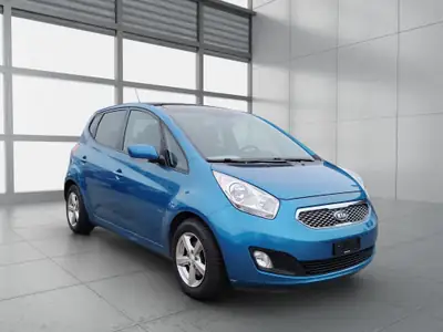 Kia Venga 1.6 CVVT Seven Automatic — Monospace polyvalent, entretien récent et sans sinistre — rear view
