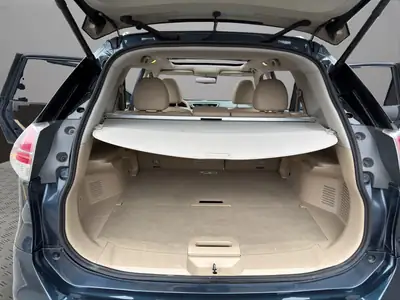 Nissan X-Trail 2.0 dCi Acenta — SUV 4x4 robuste, équipé panorama et caméra — Thumbnail 19