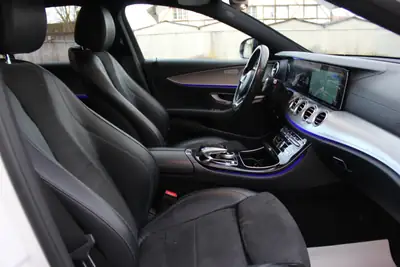 Mercedes-Benz E 220 d AMG Line 4Matic — Diesel performant, sécurité maximale, révision complète — Miniatur 14