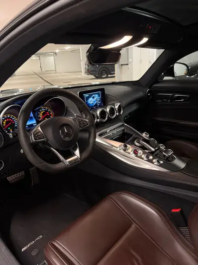 Mercedes-AMG GT S — Coupé sport pur, 510 ch et seulement 104'455 km — Thumbnail 10