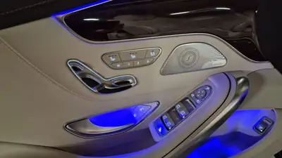 Mercedes-Benz S 500 Coupé 4Matic — Luxe sportif 455 ch, 99'500 km — dettaglio