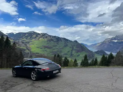 Porsche 911 Carrera Cabrio — Chef-d'œuvre découvert de 1999, 300 ch purs — Heckansicht