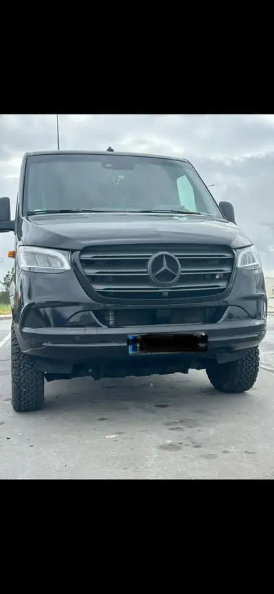 Mercedes-Benz Sprinter 319 CDI 4×4 — Utilitaire premium 190 ch, transmission automatique 9G-TRONIC — arrière