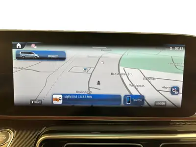 Mercedes-Benz V 250d — Monospace premium 7 places, toit panoramique et Distronic — Thumbnail 14