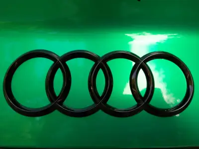 Audi S5 Coupé 4.2 FSI — Sportivité brute et V8 symphonique, 152 000 km — détail