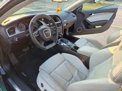 Audi S5 Coupé 4.2 FSI — Sportivité brute et V8 symphonique, 152 000 km — Miniature 7