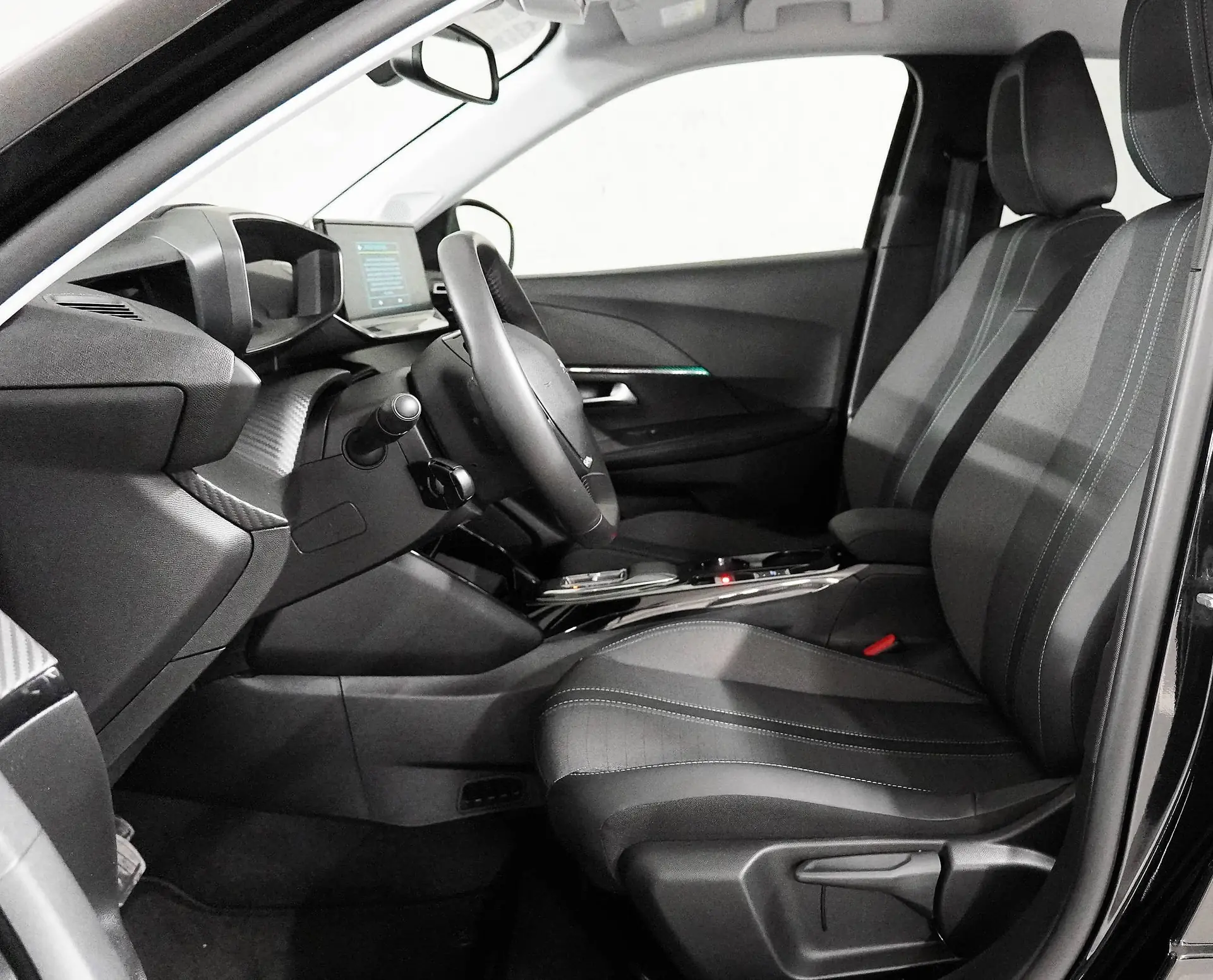 Peugeot 2008 2022 occasion Troinex — 5