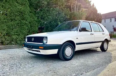 VW Golf 1800 GL — Une berline classique des années 80, fiable et économique — Außenansicht