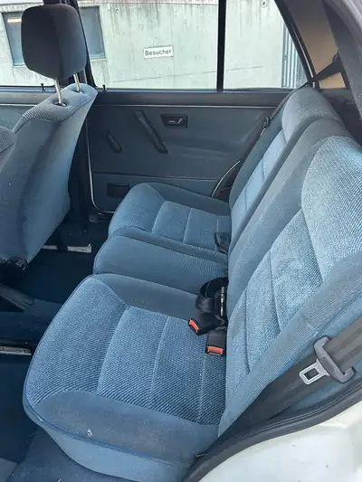 VW Golf 1800 GL — Une berline classique des années 80, fiable et économique — Detail