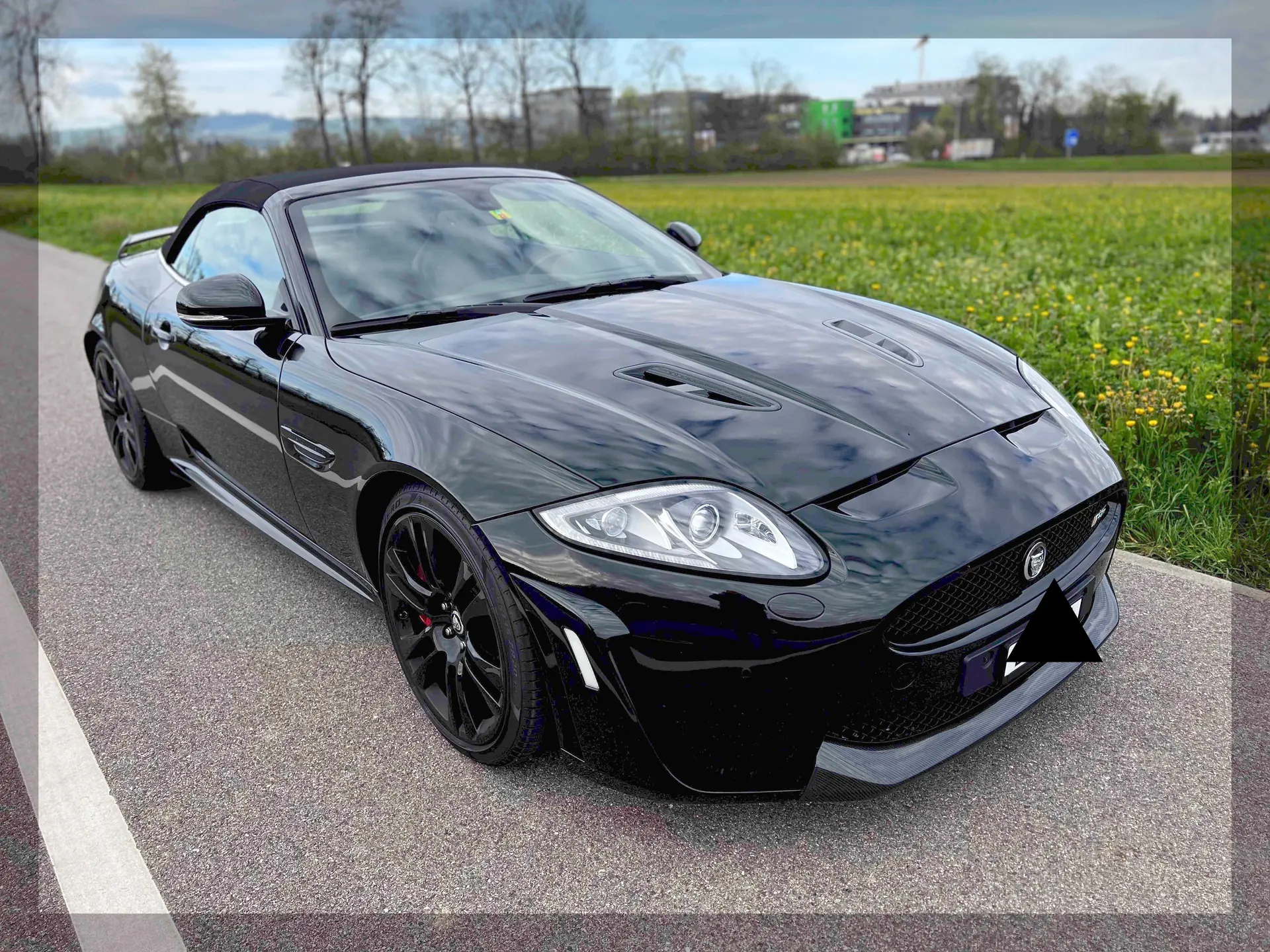 Jaguar XK XKR-S 5.0 V8 SC Convertible — Coupé-cabriolet haute performance, premier propriétaire — Außenansicht
