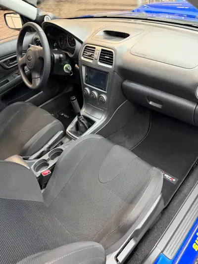Subaru Impreza WRX 2.0 Turbo 4WD — Berline sportive iconique, rallye optik, frais contrôle technique — Thumbnail 8