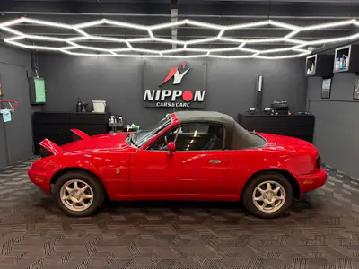 Mazda MX-5 1.8i-16 1995 — Roadster légendaire en état de collection, kilométrage préservé — interior