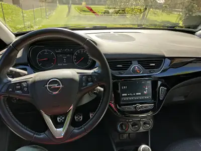 Opel Corsa 1.3 CDTI 75 cv — Citadine économe, 5 portes, gris métallisé — cruscotto