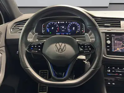 VW Tiguan 2.0 TSI R 4Motion — SUV sportif 319 ch, traction intégrale, faible kilométrage — Miniature 15