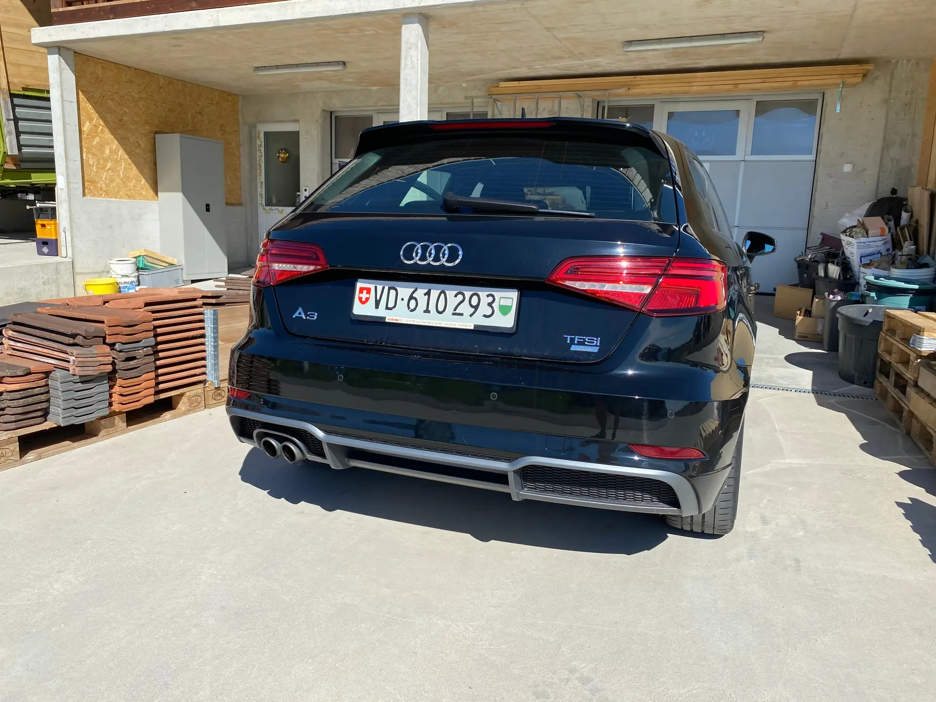 Audi A3 Sportback 35 TFSI — Élégance et dynamique, 150'000 km seulement — vista esterna