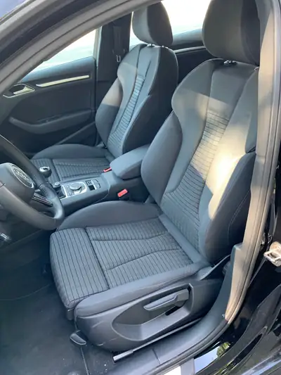 Audi A3 Sportback 35 TFSI — Élégance et dynamique, 150'000 km seulement — interni