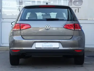 VW Golf 1.2 TSI Comfortline — Citadine fiable, entretien suivi, excellente cote — detail