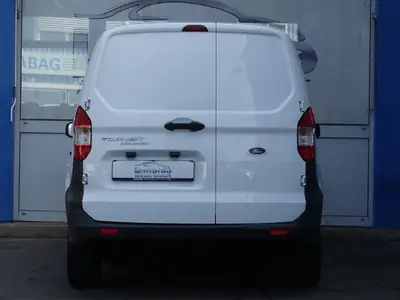 Ford Transit Courier Van 1.0 EcoBoost — Utilitaire compact, faible consommation et fiable — detail