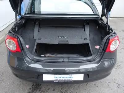 VW Eos 1.4 TSI — Cabriolet élégant, motorisation performante et consommation maîtrisée — Thumbnail 9