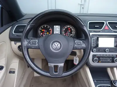 VW Eos 1.4 TSI — Cabriolet élégant, motorisation performante et consommation maîtrisée — Thumbnail 14