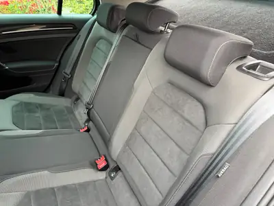 VW Golf 2.0 TDI Highline DSG — Diesel efficace, 70 000 km, garantie 12 mois — Miniature 9