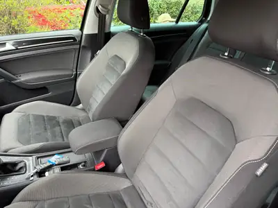 VW Golf 2.0 TDI Highline DSG — Diesel efficace, 70 000 km, garantie 12 mois — Miniature 13