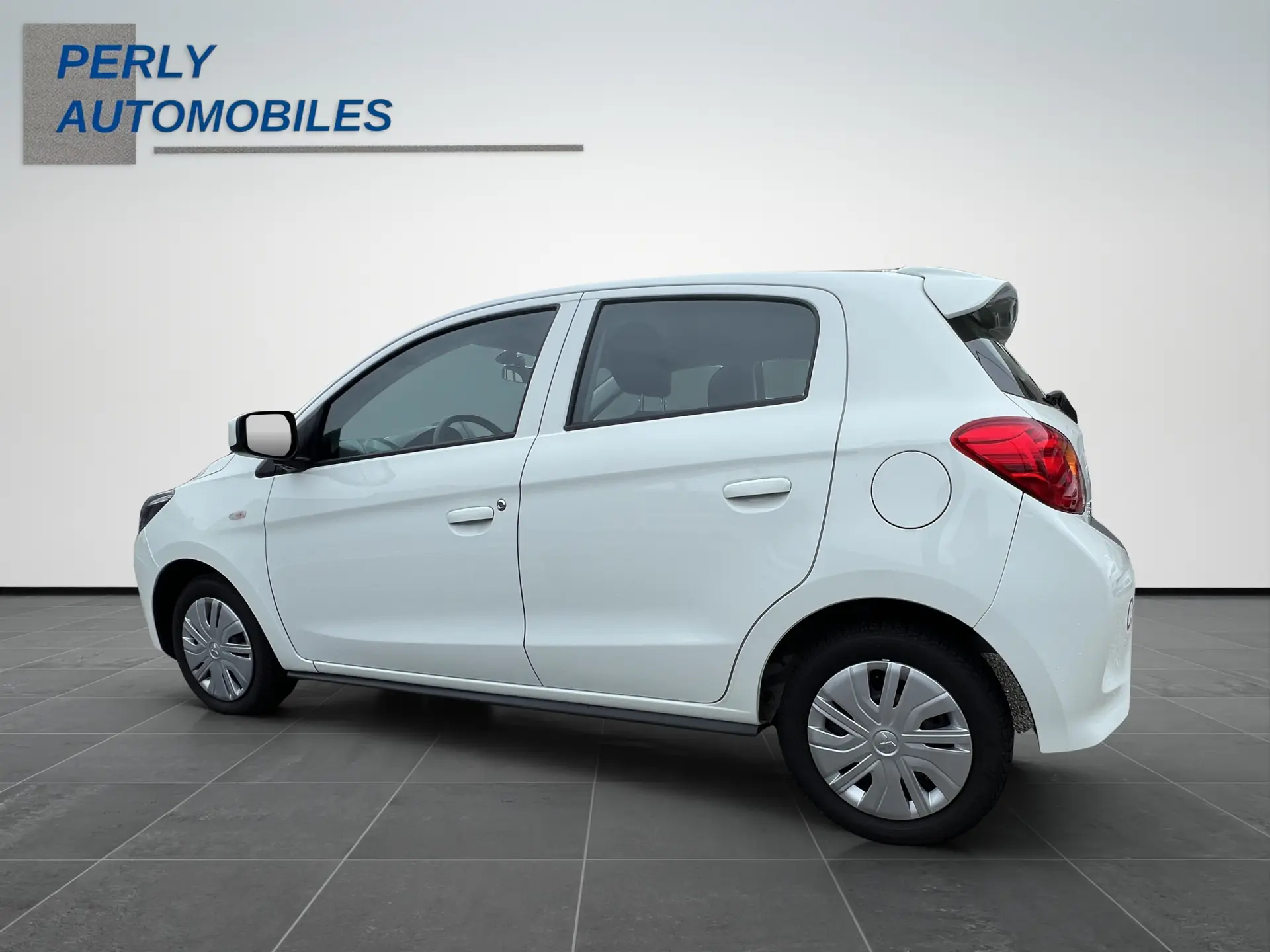 Mitsubishi Space Star 2023 occasion Perly — 4