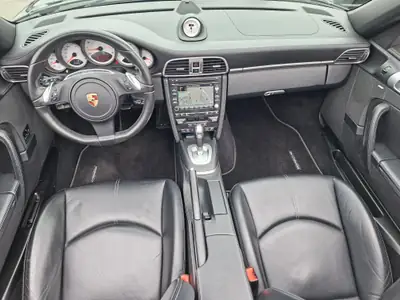 Porsche 911 Cabrio Carrera 4S PDK — Cabriolet légendaire, échappement sport et full équipé — Thumbnail 7