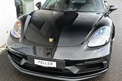 Porsche 718 Cayman GTS 4.0 — 400 ch purs, moteur atmosphérique légendaire — interior