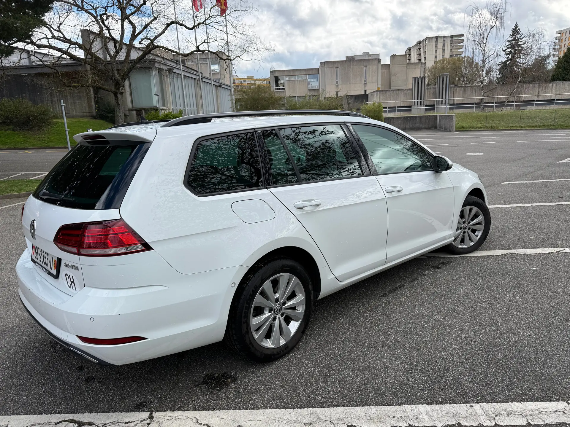 Volkswagen Golf 2017 occasion Meyrin — 3
