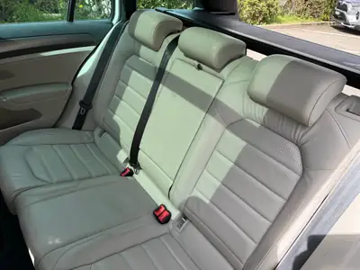 VW Golf Variant 2.0 TDI Comfortline DSG — Break diesel efficace, 95'000 km, garantie 12 mois — Miniature 11