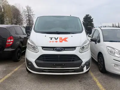 Ford Transit Custom Van 290 L1H1 — Utilitaire diesel automatique, moteur à réviser — exterior view