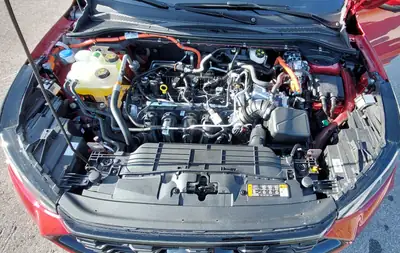Ford Kuga 2.5 FHEV ST-Line X 4WD — SUV hybride essence, seulement 16'000 km — Thumbnail 12