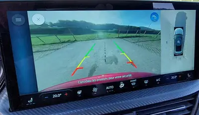 Ford Kuga 2.5 FHEV ST-Line X 4WD — SUV hybride essence, seulement 16'000 km — Thumbnail 14