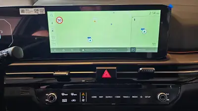 Kia Sportage 1.6T-GDi PHEV GT-Line 4x4 — Hybride rechargeable performant, ultra-faible kilométrage — Thumbnail 30