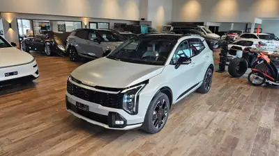 Kia Sportage 1.6T-GDi PHEV GT-Line 4x4 — SUV rechargeable 2026, 20 km seulement — side view