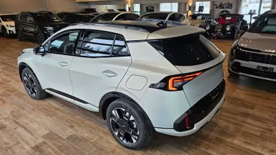 Kia Sportage 1.6T-GDi PHEV GT-Line 4x4 — SUV rechargeable 2026, 20 km seulement — Thumbnail 14