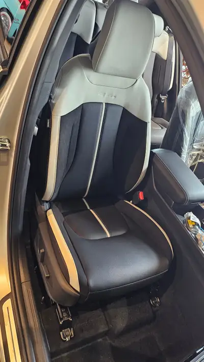 Kia Sportage 1.6T-GDi PHEV GT-Line 4x4 — SUV rechargeable 2026, 20 km seulement — Thumbnail 20