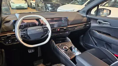 Kia Sportage 1.6T-GDi PHEV GT-Line 4x4 — SUV rechargeable 2026, 20 km seulement — Thumbnail 24