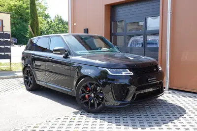 Range Rover Sport SVR 575 ch — V8 Surcompressé, Toit Ouvrant & Roues 22 pouces — Detail