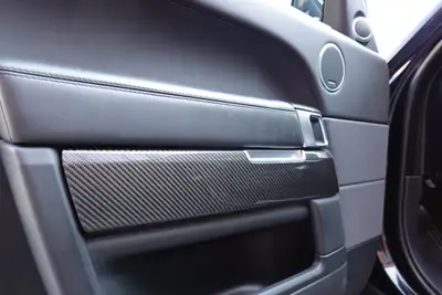 Range Rover Sport SVR 575 ch — V8 Surcompressé, Toit Ouvrant & Roues 22 pouces — Miniatur 21