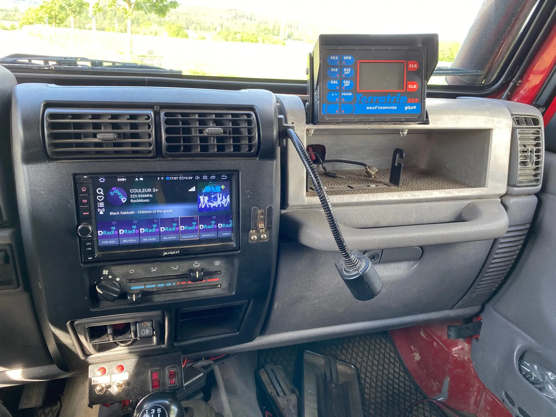 Jeep Wrangler 1997 occasion Glovelier — 4
