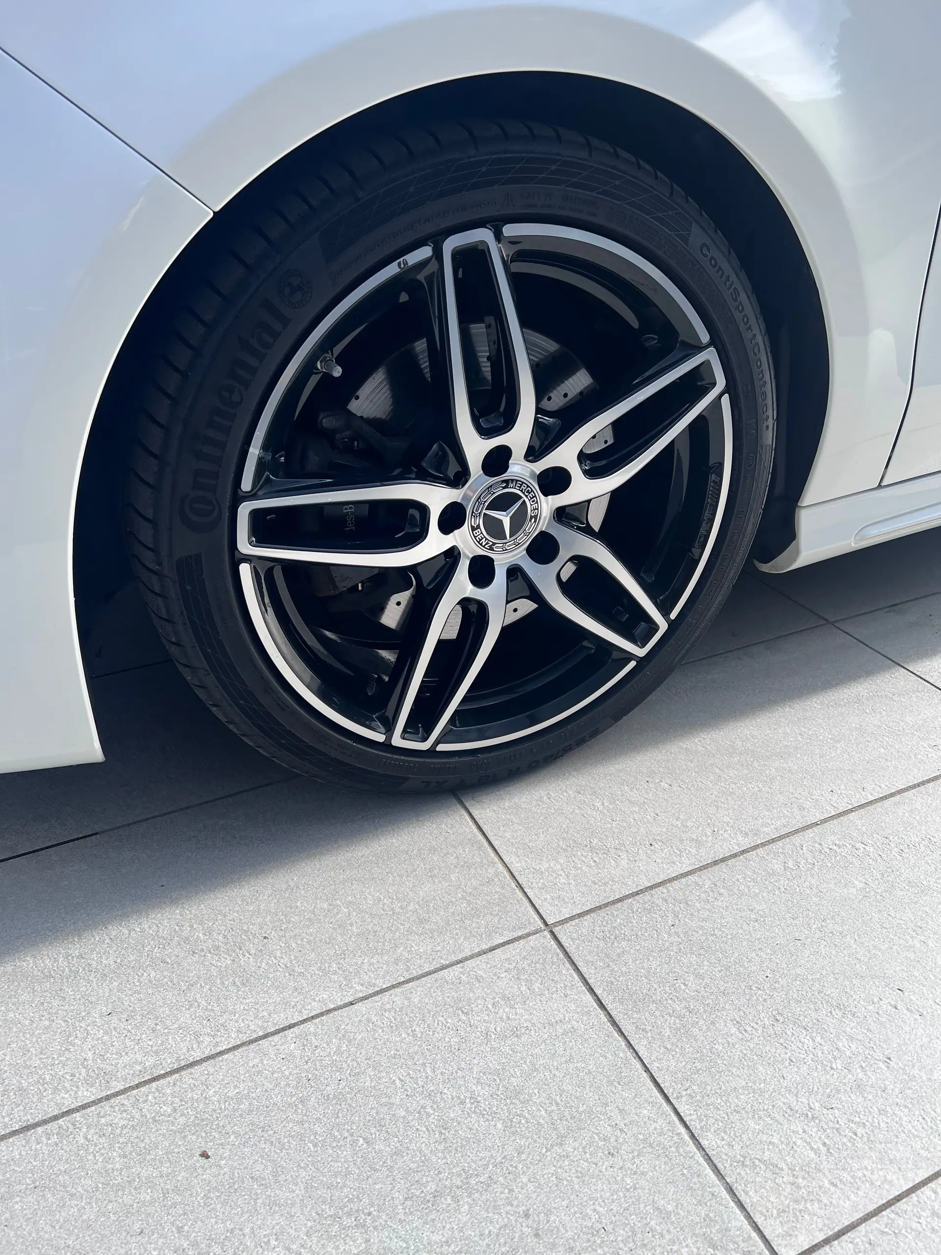 Mercedes-Benz Cla 250 2018 occasion La Sagne — 4