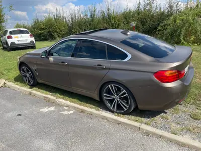 BMW 435i xDrive M Sport — Coupé dynamique, cuir blanc INDIVIDUAL, 175 000 km — côté